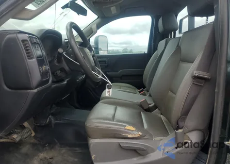 2018 Chevrolet Silverado C2500 Heavy Duty z USA, uszkodzony, nr VIN 1GC0CUEG6JZ275437